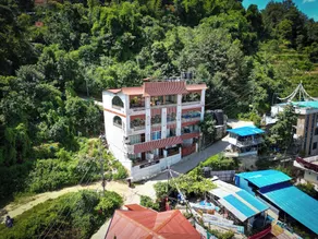 Monkey Temple Residence - Image 3