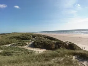 Beautiful Holiday Home in Vejers Strand with Hot Tub - Image 4