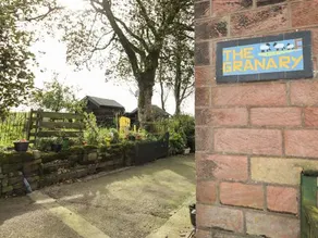 The Granary, Biddulph - Image 4