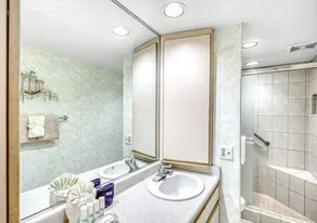 2BD Oceanfront Condo with Panoramic Views -Hololani A604 - Image 5
