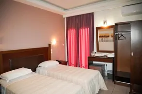 Hotel Selini - Image 4