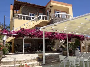 Scenic Holiday Home in Syros with Balcony - Image 4