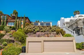 Ocean View - Entire Home - Excellent Location - Image 2