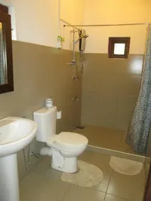 Deer Park Inn - Image 4