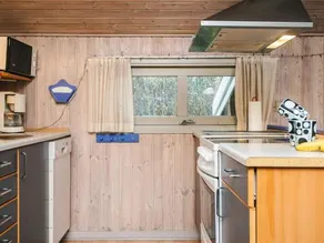 Holiday home in Oksbøl 10 - Image 2