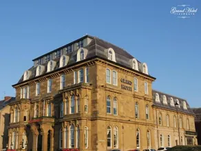 Grand Hotel - Image 5