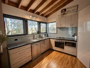 Sharpys Chalet - Image 3