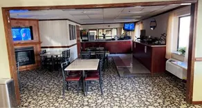 Baymont by Wyndham Battle Creek I-94 - Image 2