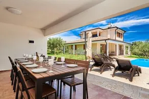 Villa Buje 3356 - Image 2