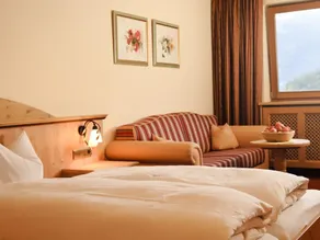Hotel Waldhof - Image 2