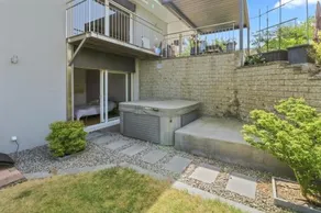 Magnifique villa avec piscine et vue sur le lac - Image 4
