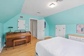 479 South Benson - Image 2