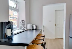Fully furnished 3 Bedroom house - Image 5