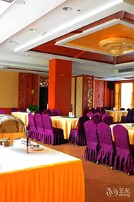 Nuist Hotel - Image 2