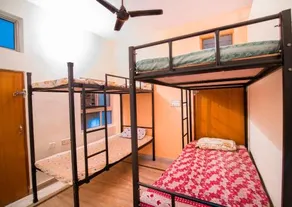 Nanus Hostel - Image 2