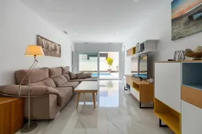 New villa with rooftop terrace and pool - Image 4