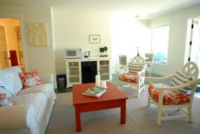 Collins House B&B - Image 2