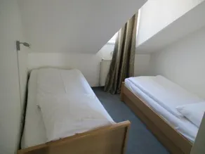 Aria - Image 4