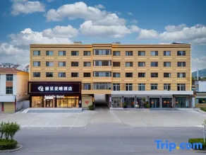 Aurielle Hotel - Image 3