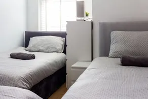Beautiful 4 bed House in Bootle - Image 2