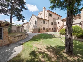 Stunning Apartment in Mombaroccio near Metauro River - Image 5