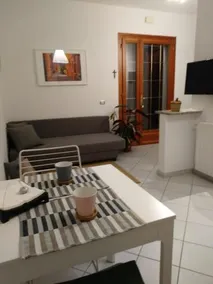 Angy House - Image 4