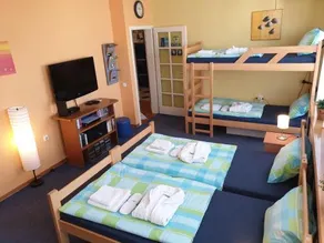 Spirit Hostel And Apartments - Image 5