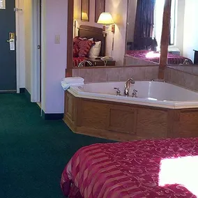 Oakland Inn - Image 5