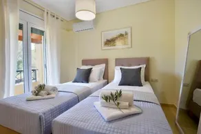 Sunflower Apartment By Corfuescapes - Image 4