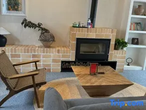 Yongjing Binglingju Homestay - Image 2
