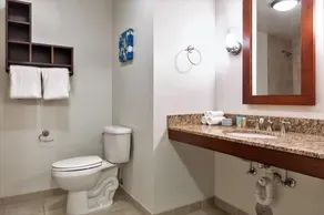 Stay Alfred Apartments On Madison Street - Image 3
