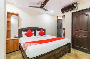 Hotel Pleasure Palace - Image 3