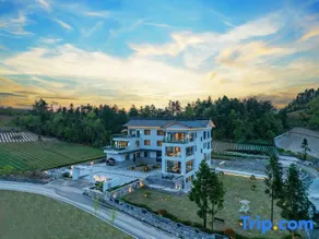 Shanhe · Jiyue Wild Luxury Homestay (Xuan'en Chunmuying) - Image 2