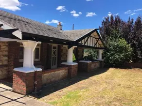Group house with views of the salt pool and spa - Image 4