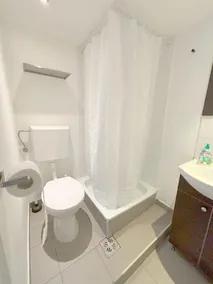 Synagouge Astoria Guest House - Image 3