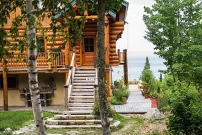 289 - Entre Mer et Montagne - Les Immeubles Charlevoix - Image 2