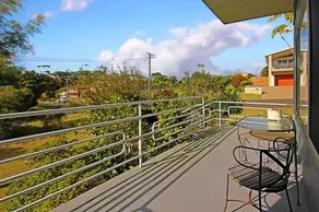 The Seaside Beachhouse Mollymook - Image 3