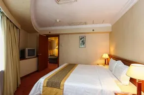 Star Hotel - Image 5