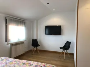 Duplex 4 habitaciones - Image 2