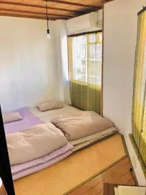 A La Maison - Image 4