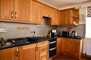 The Knighton Apartment - Image 5