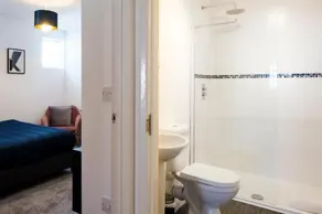 Corinium Lodge - Image 5