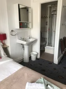 TOWER VIEW HOTEL - Image 4