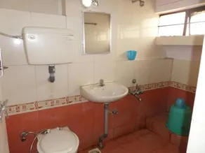 Godavari Lodging - Image 2