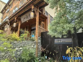 Hailuogou Yixiyun Homestay (Moxi Ancient Town Branch) - Image 2