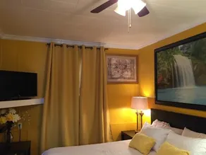 Balsam Lake Boutique Motel - Image 5