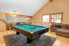 Starlight Summit -Walk to Slopes, Hot Tub, Pool Table - Image 4