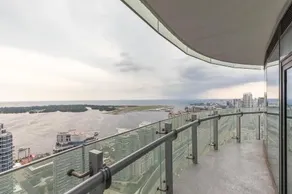 Luxury Suite With Panoramic View - Image 3