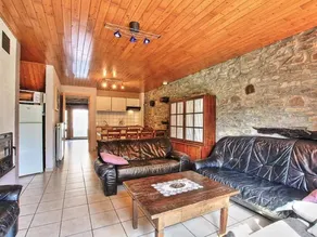 Rustic Holiday Home In Sainte-Ode With Garden - Image 5