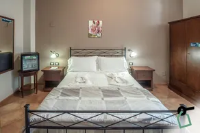 Hotiday Room Collection - Massa Alta - Image 4